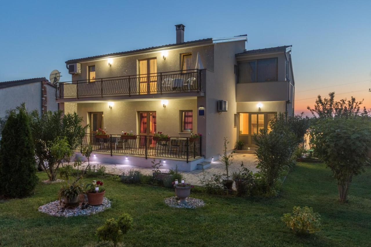 Apartment Belma Porec Radmani Exterior foto